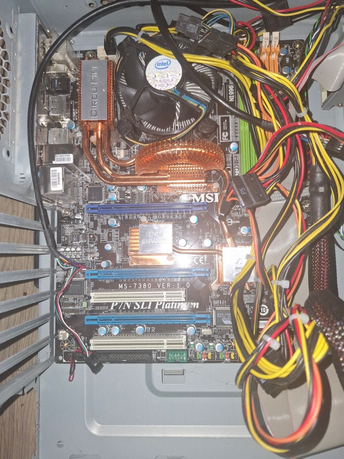 MSI MS-7380 VER:1.0 Moederbord met Intel CPU en koeler, Gebruikt, Ophalen of Verzenden, DDR2, ATX
