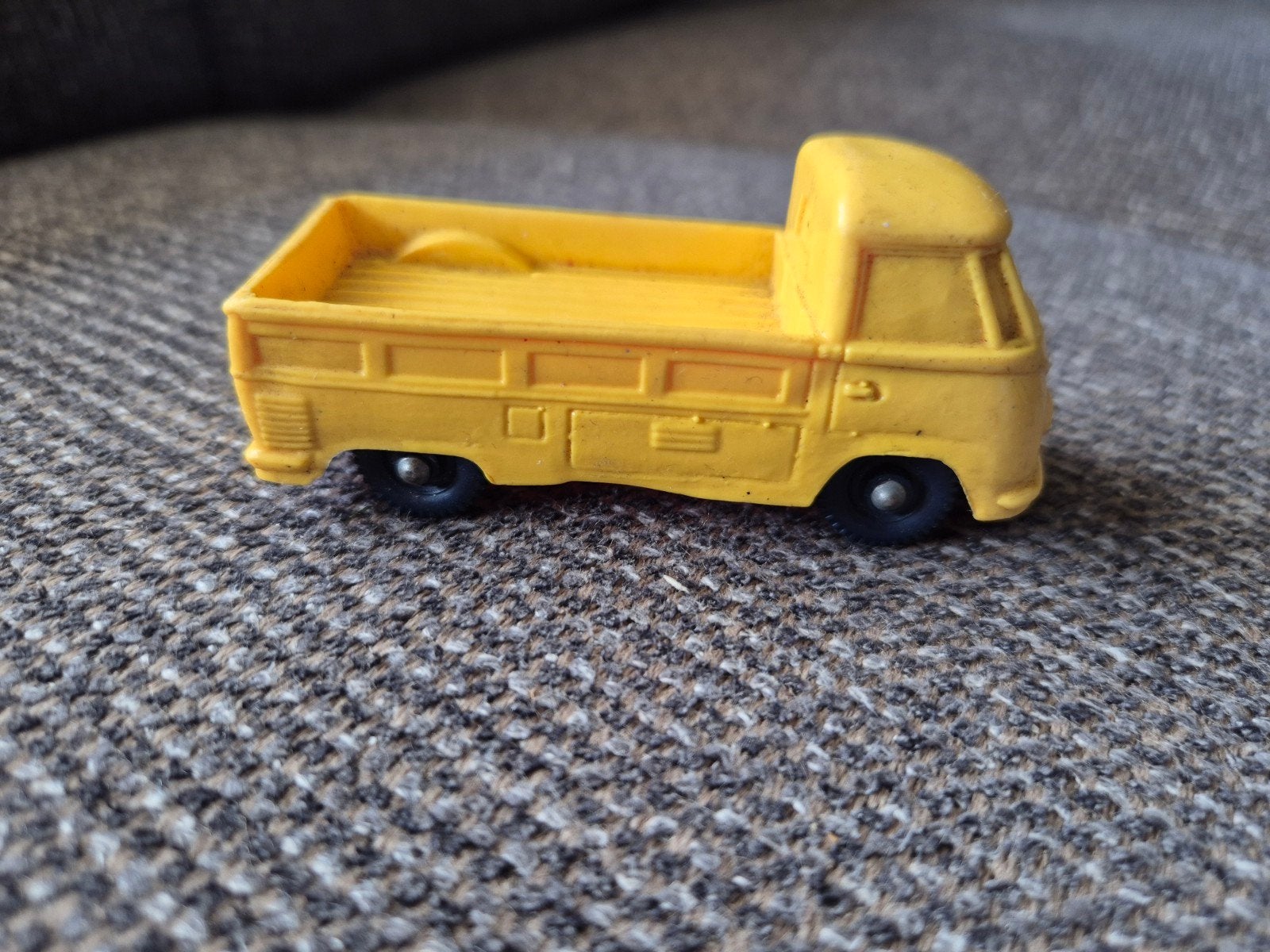 Tomte Leardal VW Pick-up Geel - Vintage Speelgoedauto, Ophalen of Verzenden