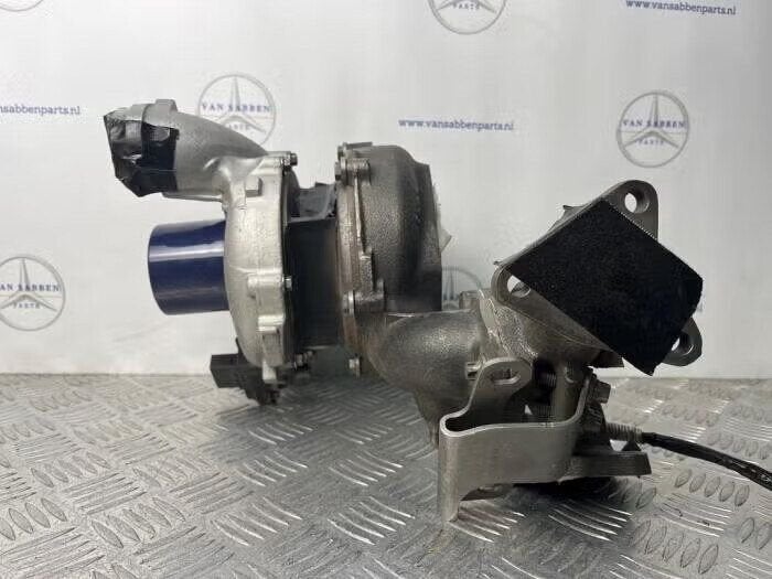 Turbo van een Mercedes E-Klasse, Ophalen of Verzenden, Gebruikt
