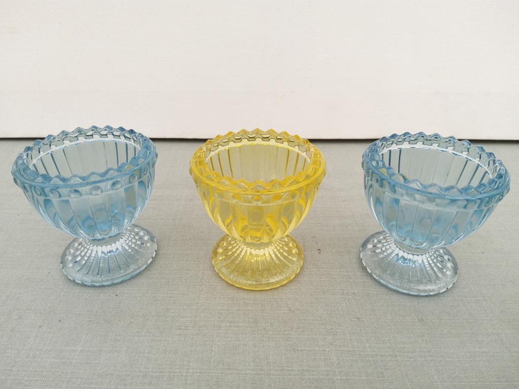 3 Glazen Eierdopjes, Glas of Glazen, Ophalen of Verzenden, Effen, Glas