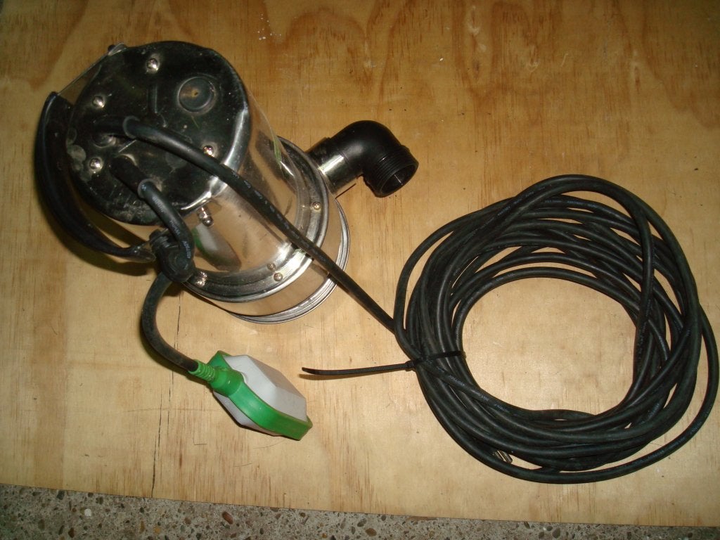 Eurom Flow SPV 1100i Dompelpomp - Zo goed als nieuw, Ophalen of Verzenden, Zo goed als nieuw, Elektrisch, Dompelpomp