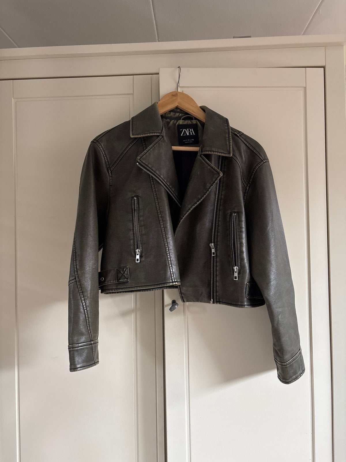 Zara oversized Bikerjack, Kleding | Dames, Ophalen of Verzenden, Zo goed als nieuw