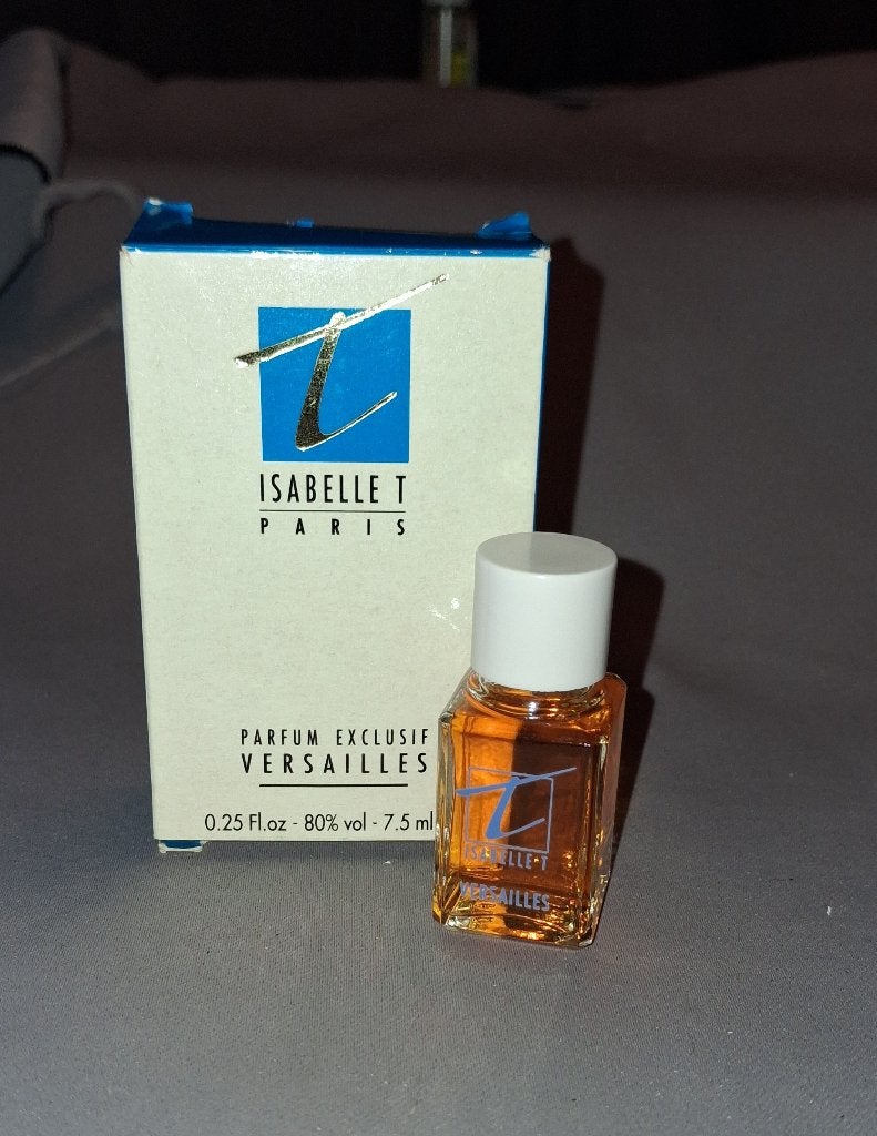 Parfum miniatuur -  Isabelle t + doosje, Ophalen of Verzenden, Zo goed als nieuw, Miniatuur, Gevuld
