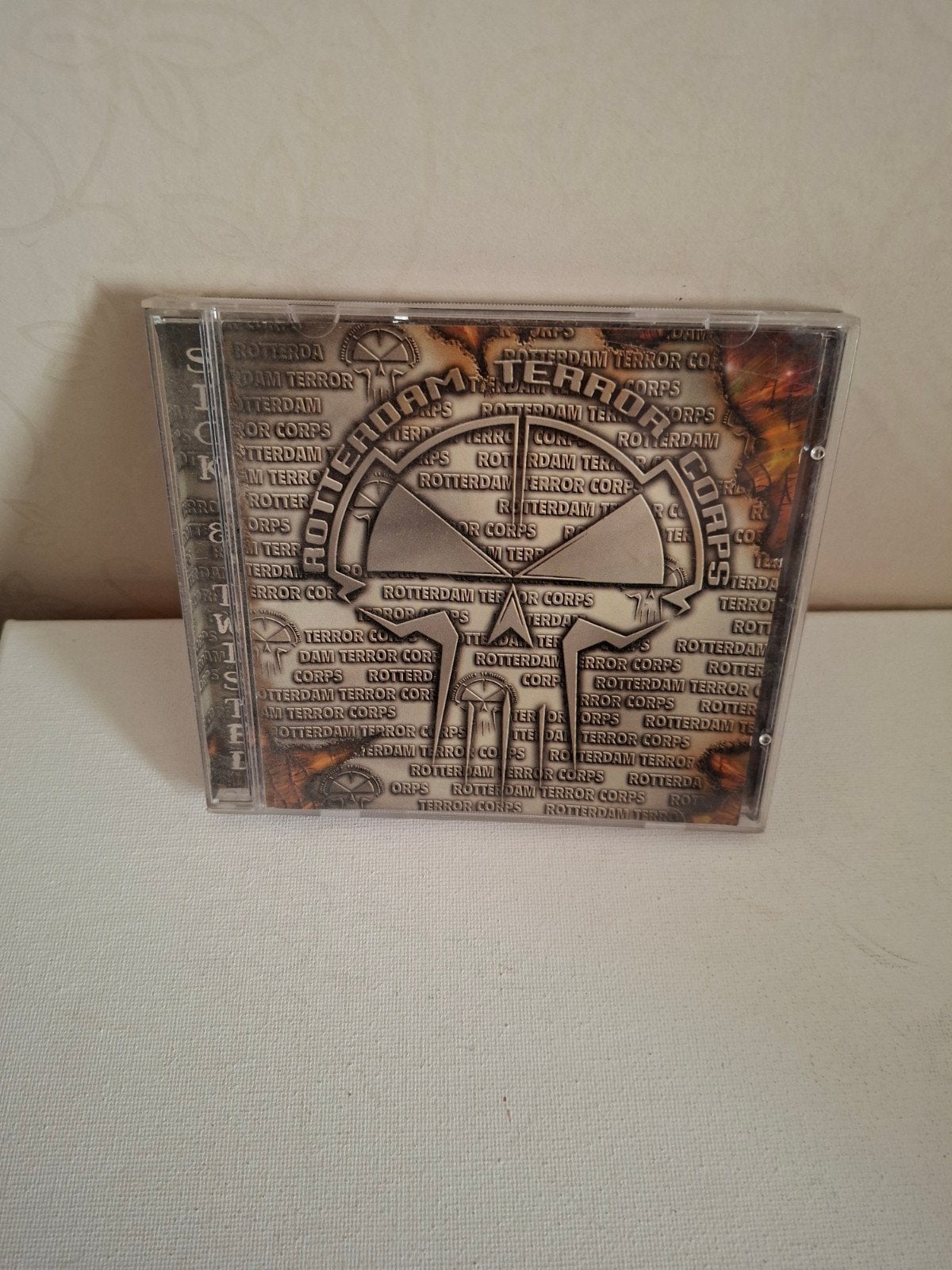 Rotterdam Terror Corps - Sick & Twisted CD, Cd's en Dvd's, Gebruikt, Hardcore, Ophalen of Verzenden, Inclusief doosje