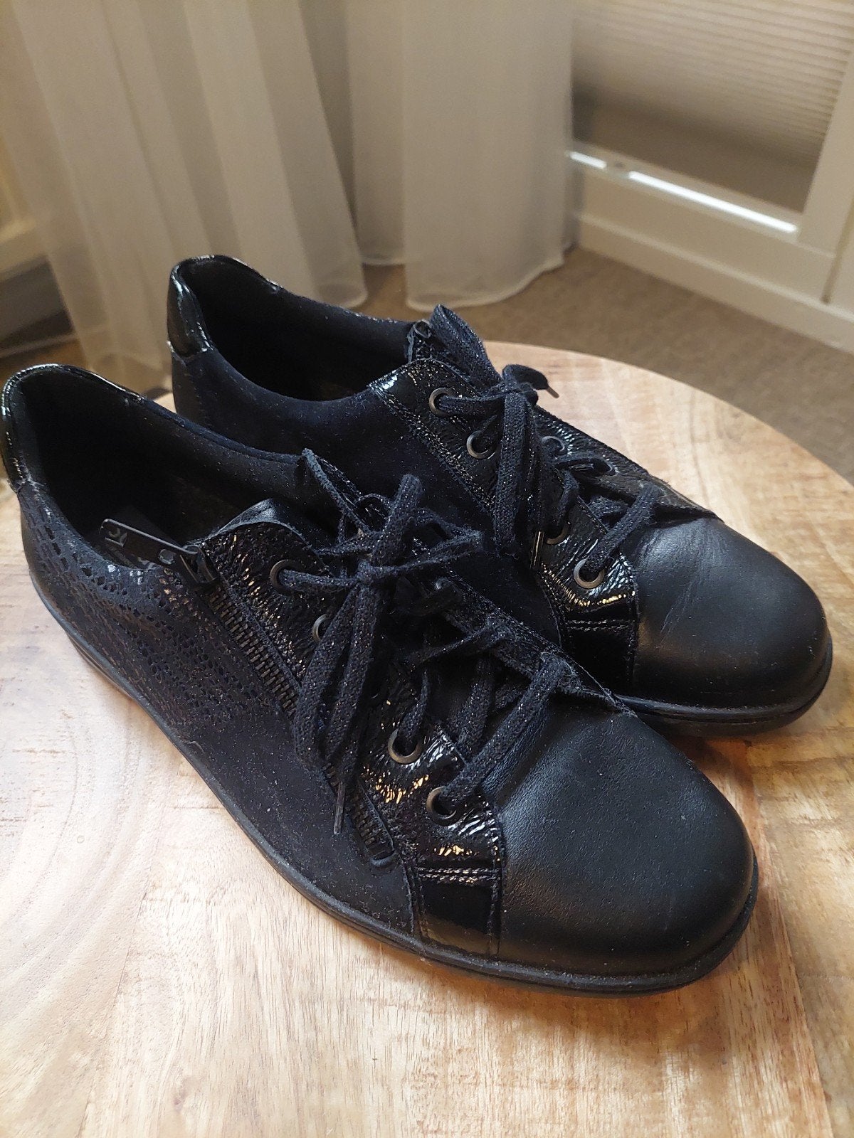 Solidus sneakers, Kleding | Dames, Ophalen of Verzenden, Zo goed als nieuw, Sneakers of Gympen