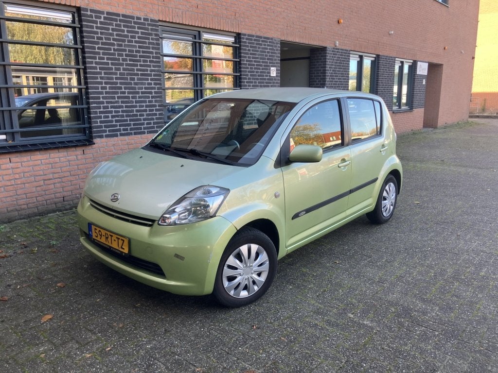 Daihatsu Sirion 2 1.3-16V Comfort INRUILKOOPJE, Auto's, Voorwielaandrijving, Gebruikt, 31 €/maand, 4 cilinders