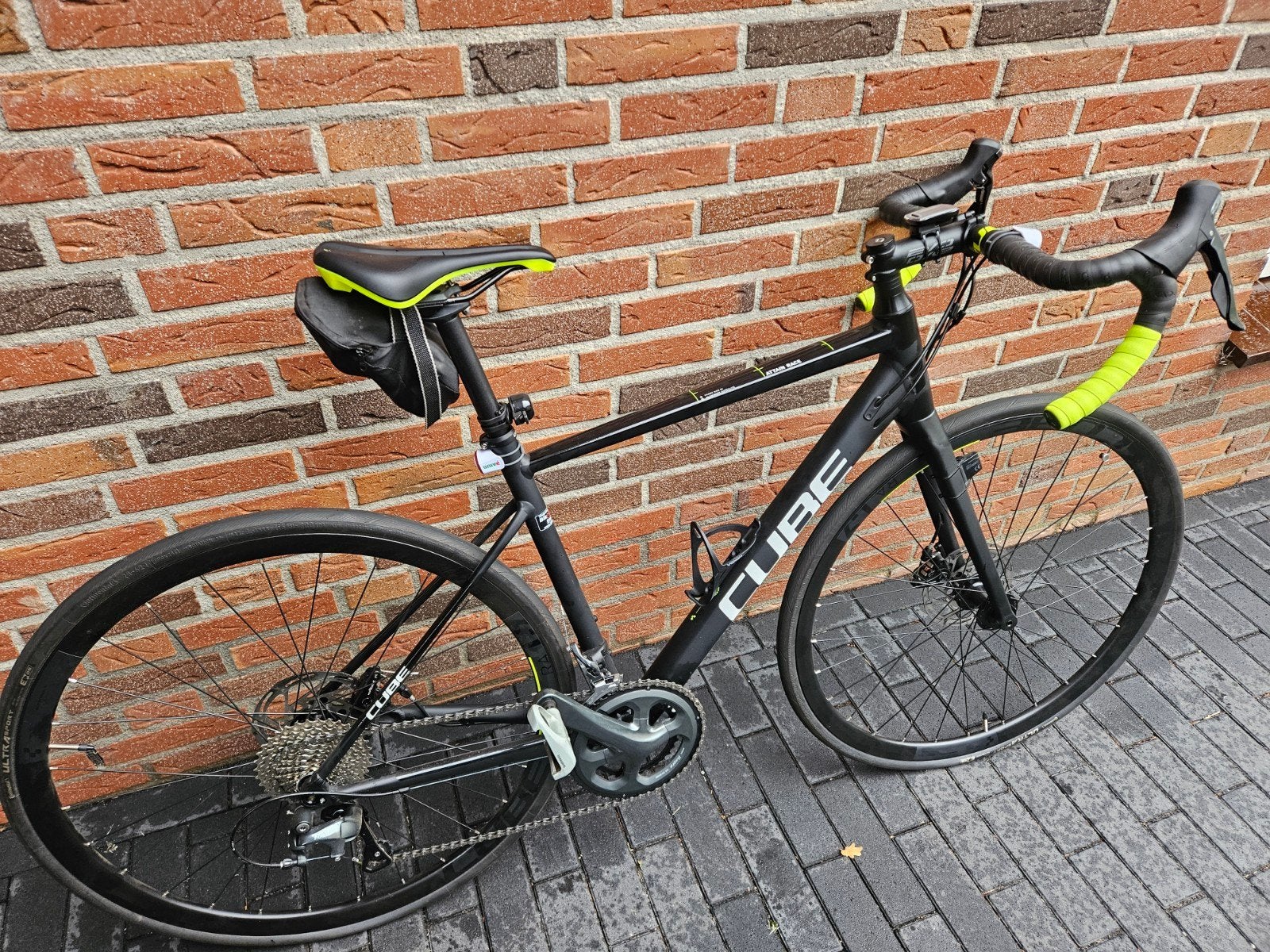 Bijna nieuwe wielrenfiets CUBE ATTAIN RACE, Fietsen en Brommers, 28 inch, Aluminium, 49 tot 53 cm, Zo goed als nieuw