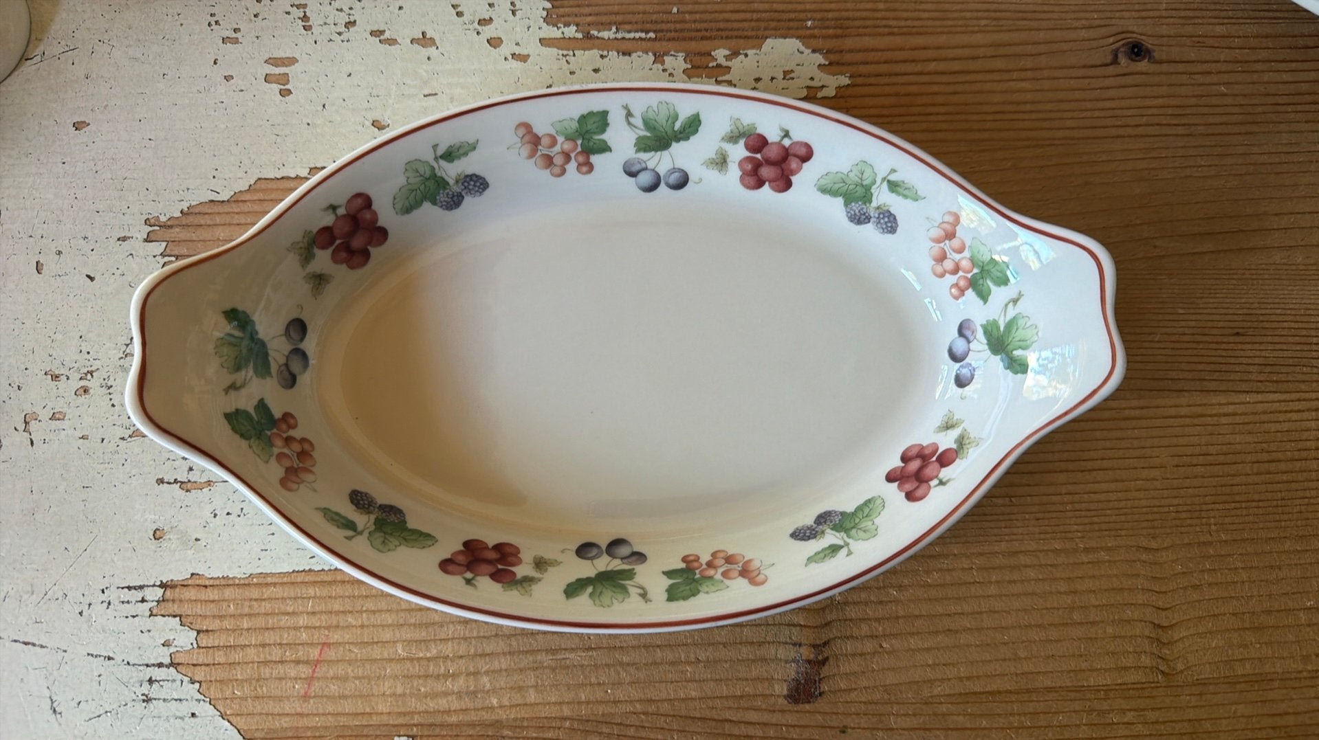 Wedgwood PROVENCE au gratinschaaltje, Ophalen of Verzenden, Zo goed als nieuw, Porselein, Overige typen