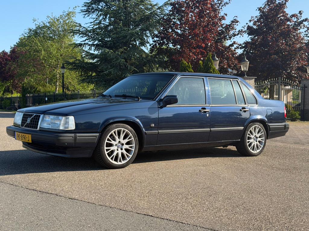 Volvo 940 1997 | Lage Km’s | Full Option, 4 cilinders, Blauw, Leder, 75 €/maand