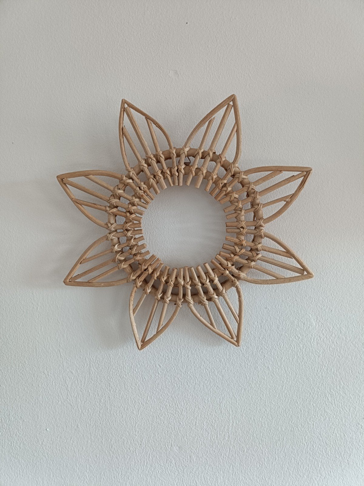 Bamboe bloem muurdecoratie, Ophalen