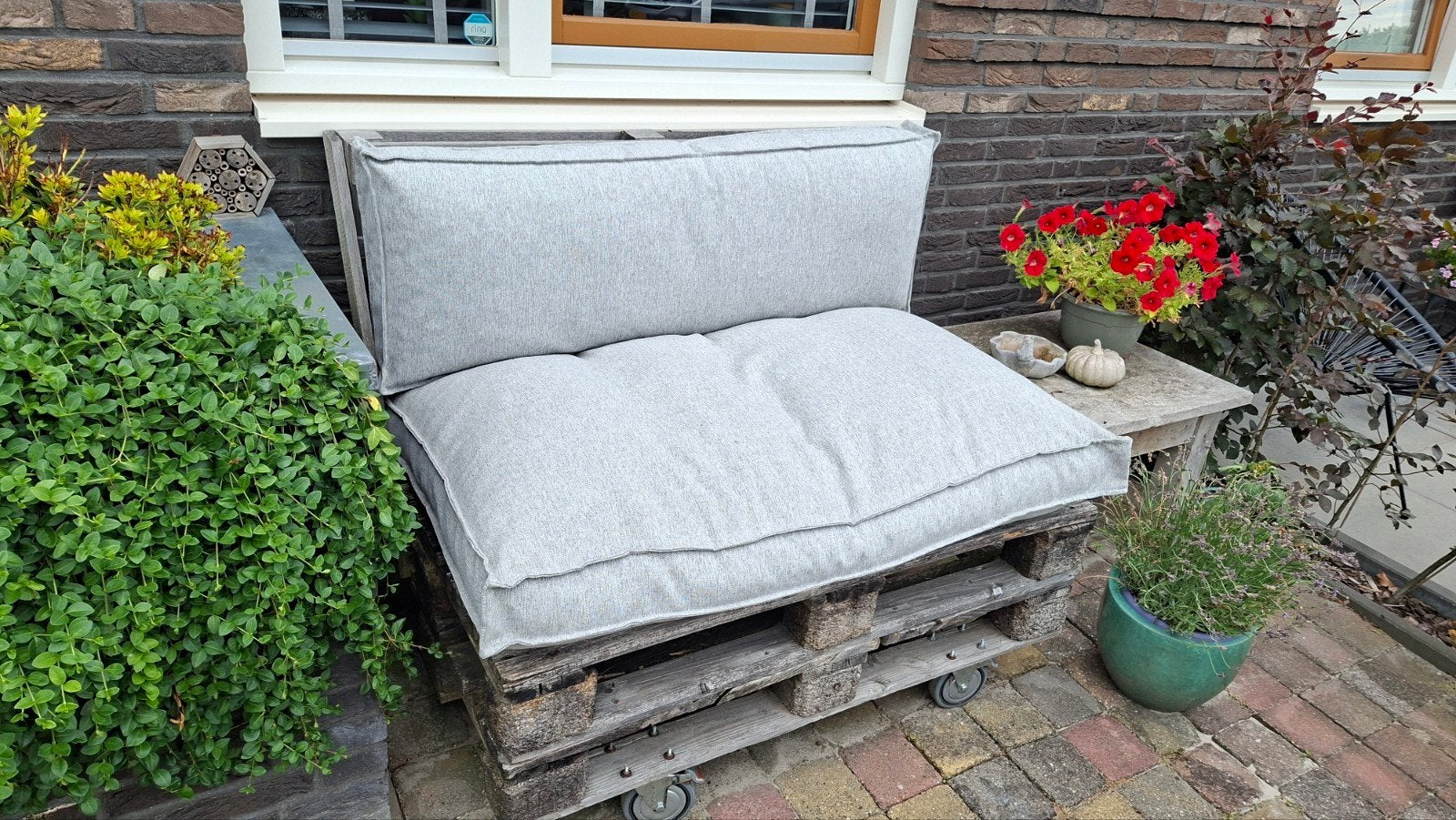 Lichtgrijze Loungekussens met Rits (Zonder Bank), Huis en Inrichting, Ophalen, Zo goed als nieuw, Grijs, Rechthoekig