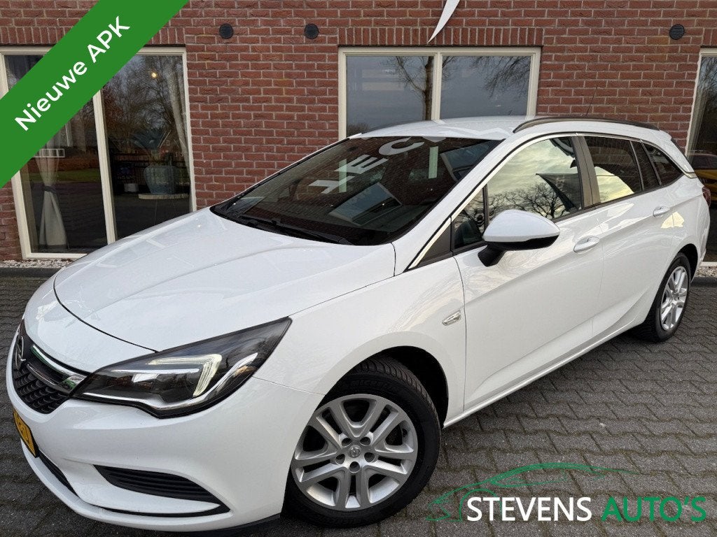 Opel Astra Sports Tourer 1.0 T. Business 105PK NAVI / AIRCO, Auto's, 21 km/l, Stof, Gebruikt, 1178 kg