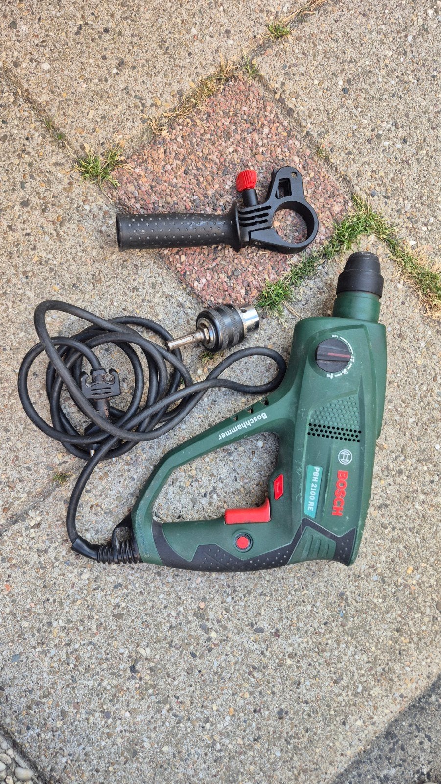 Bosch PBH 2100 RE Boorhamer met koffer, Boor- en/of Breekhamer, Ophalen of Verzenden, Variabele snelheid, Gebruikt