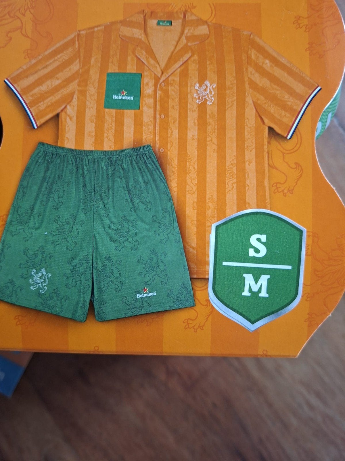 Heineken Pilsjama nieuw maat S/M in ongeopende verpakking, Ophalen of Verzenden, Nieuw, Kleding, Heineken