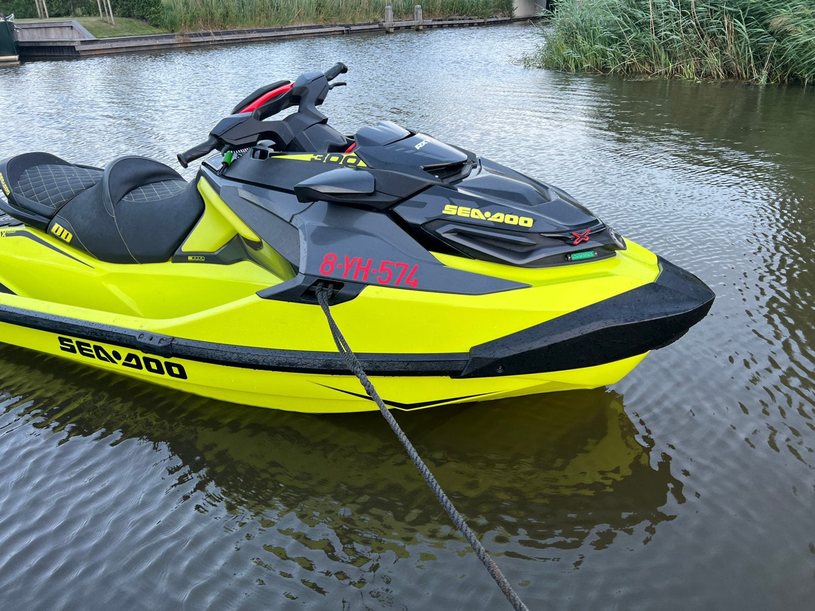 Sea-Doo RXT-X 300 RS 2019 | 300 PK | 79 uur | trailer, Watersport en Boten, Jetski's en Waterscooters, Info@seadoo.com, Zo goed als nieuw