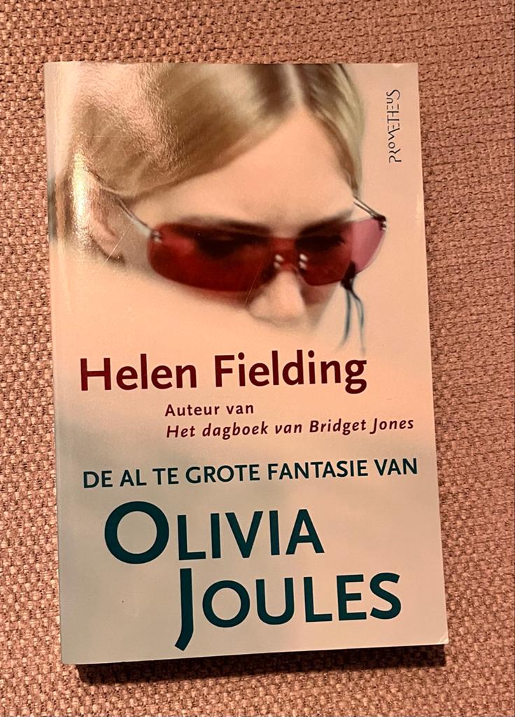 De al te grote fantasie van Olivia Joules - Helen Fielding, Ophalen of Verzenden, Zo goed als nieuw, Nederland