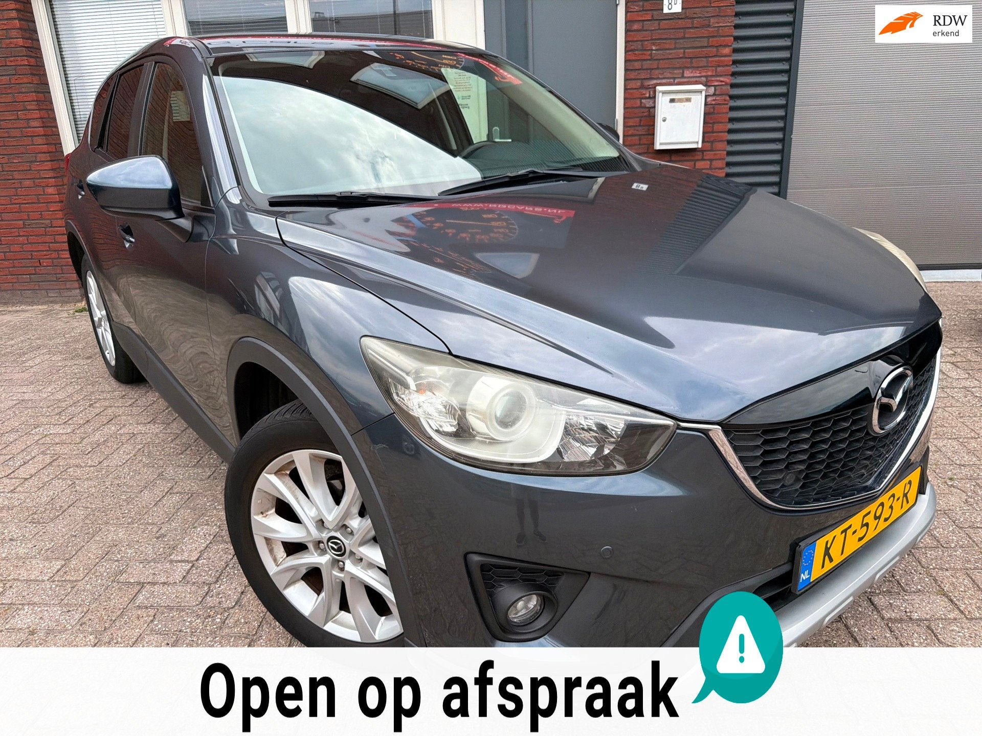 Mazda CX-5 2.0 4WD / Leder / Navi / Camera / Clima / Cruise, 15 km/l, Met garantie (alle), Leder, Bedrijf