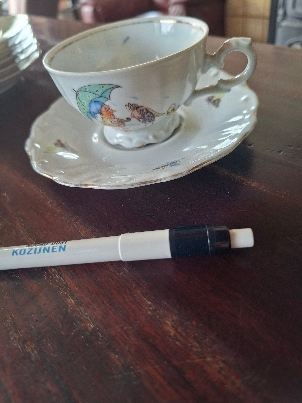kinderkop en schotel. 50, 60, 70. helemaal gaaf., Ophalen of Verzenden, Porselein, Kop en/of schotel
