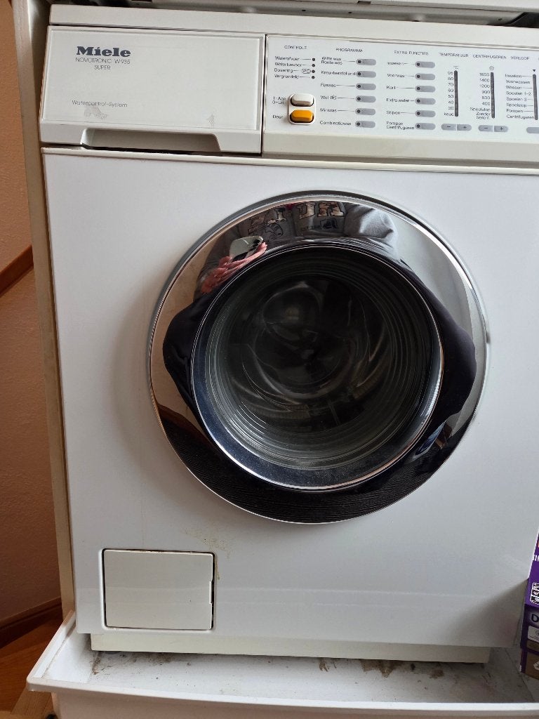 Miele Novotronic W935 SUPER wasmachine, Witgoed en Apparatuur, Wasmachines, Ophalen, 1200 tot 1600 toeren, Gebruikt, 4 tot 6 kg