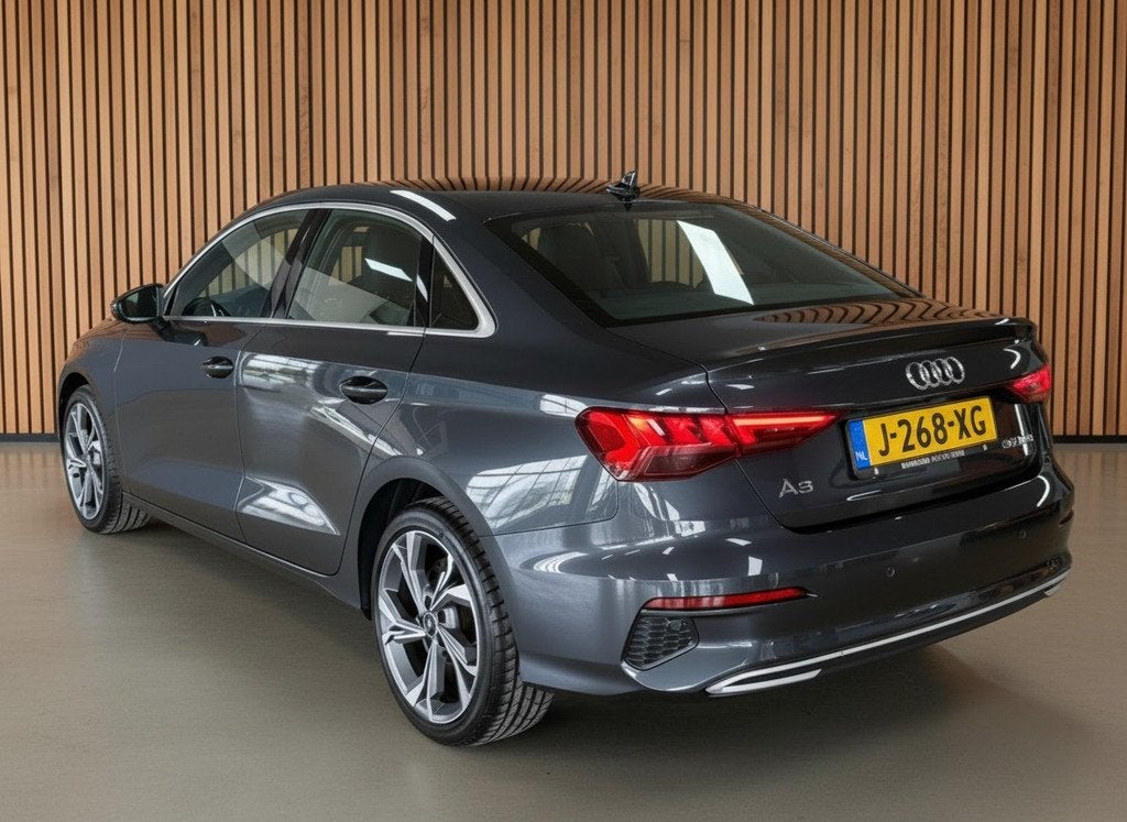 Audi A3 Limousine 30 TFSI Business edition | Carplay | Virtu, Auto's, Gebruikt, Euro 6, 1200 kg, Bedrijf