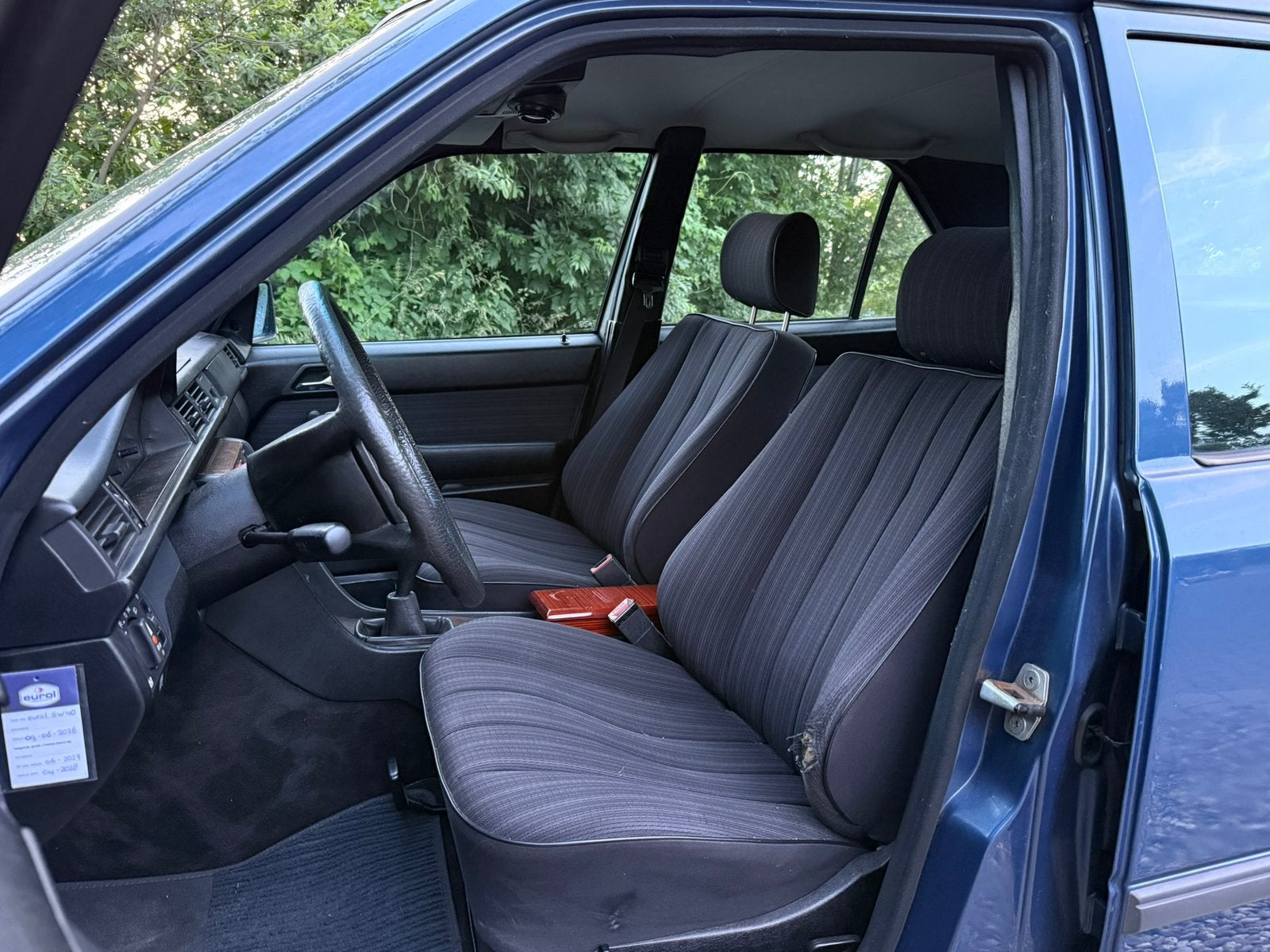 Mercedes-Benz W124 2.3 230 E Orgineel NL, Auto's, Achterwielaandrijving, 4 cilinders, Origineel Nederlands, Handgeschakeld