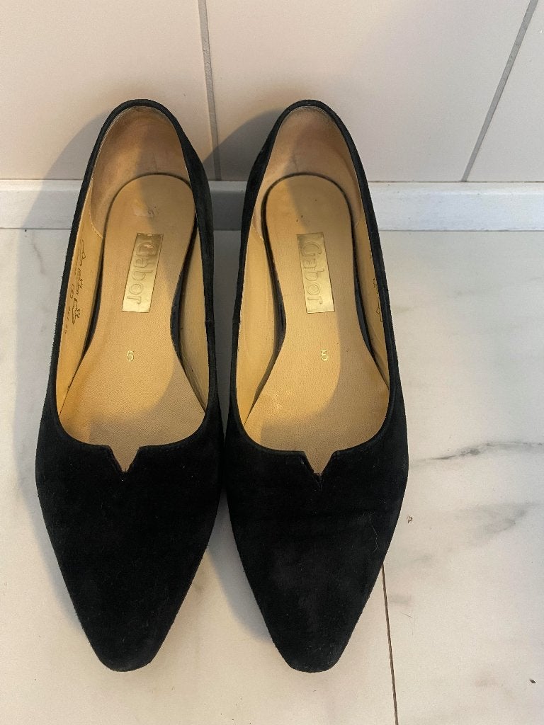 Gabor Schoenen zwart suède maat 38 als nieuw, Schoenen met lage hakken, Zwart, Ophalen of Verzenden, Zo goed als nieuw
