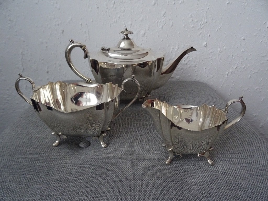 SILVERPLATE VINTAGE ENGELS THEESERVIES (BIRMINGHAM 1930/40), Ophalen of Verzenden