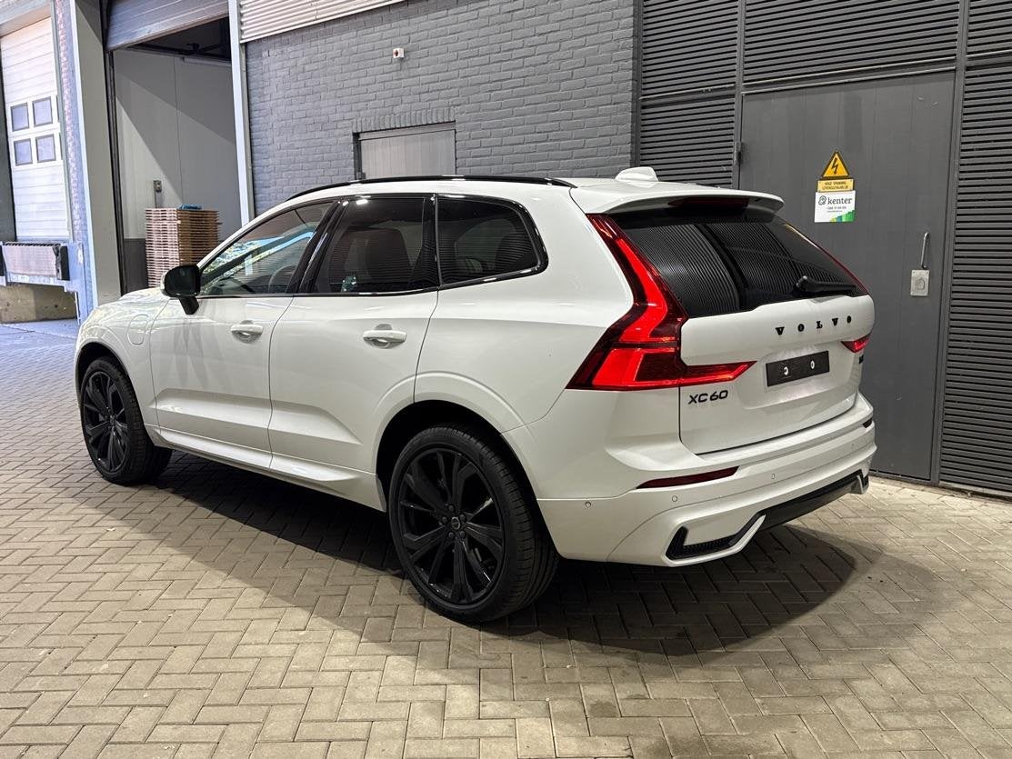 Volvo XC60 T6 Plus Black Edition | Harman/Kardon | Pilot Ass, Auto's, Automaat, Stof, Gebruikt, Euro 6