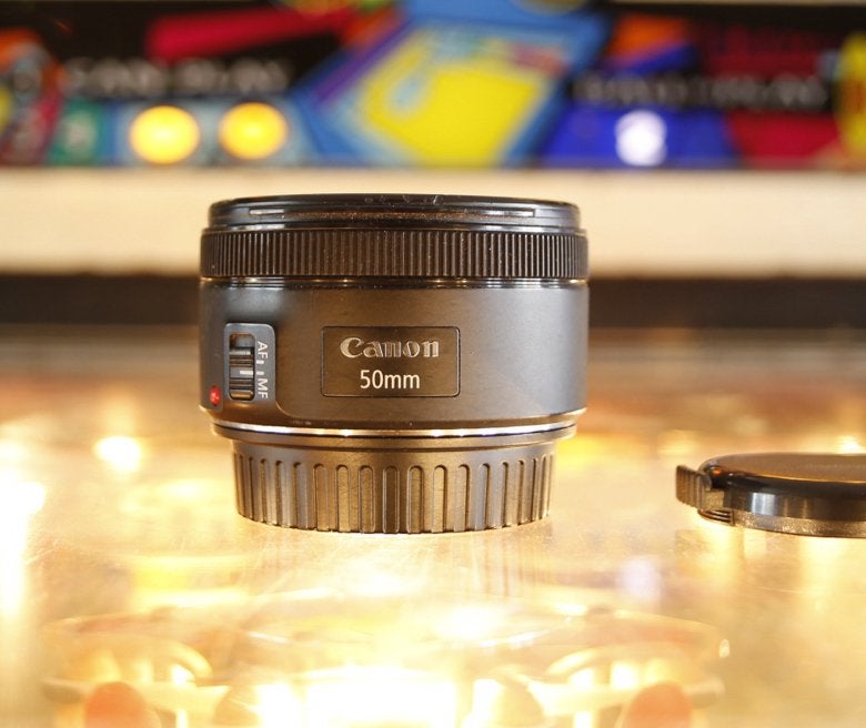 Canon EF 50mm f/1.8 STM lens, Ophalen of Verzenden, Zo goed als nieuw, Standaardlens