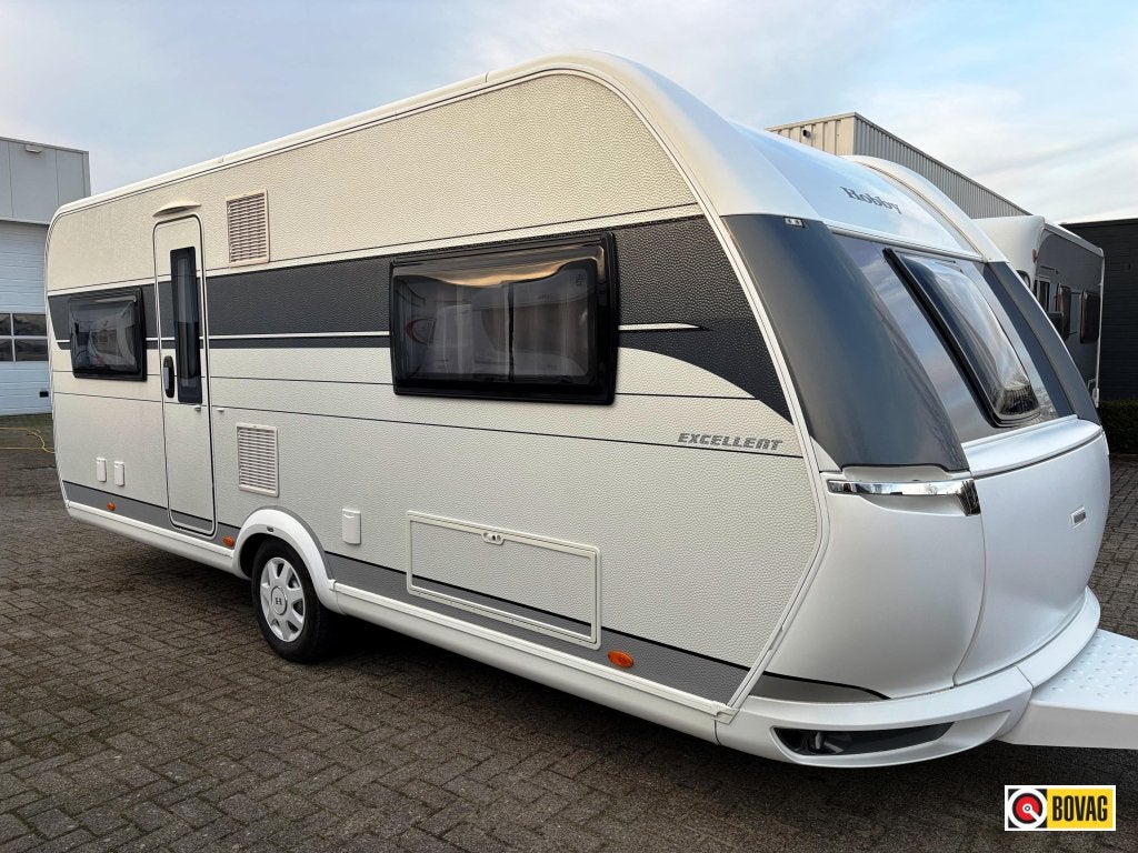 Hobby Excellent 560 CFE met voortent, Rondzit, Hobby, Overige typen, 6 tot 7 meter