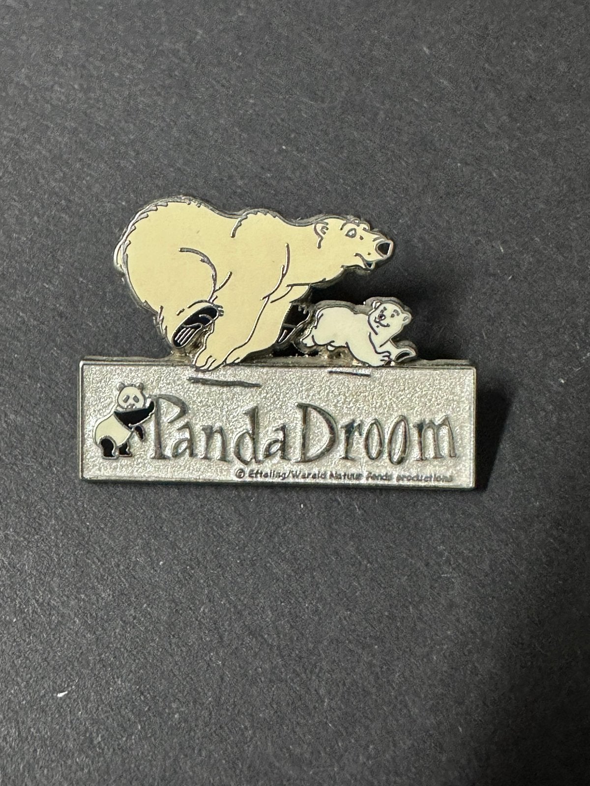 Efteling pin ijsbeer pandadroom productions, Verzamelen, Ophalen of Verzenden, Zo goed als nieuw, Button of Speldje