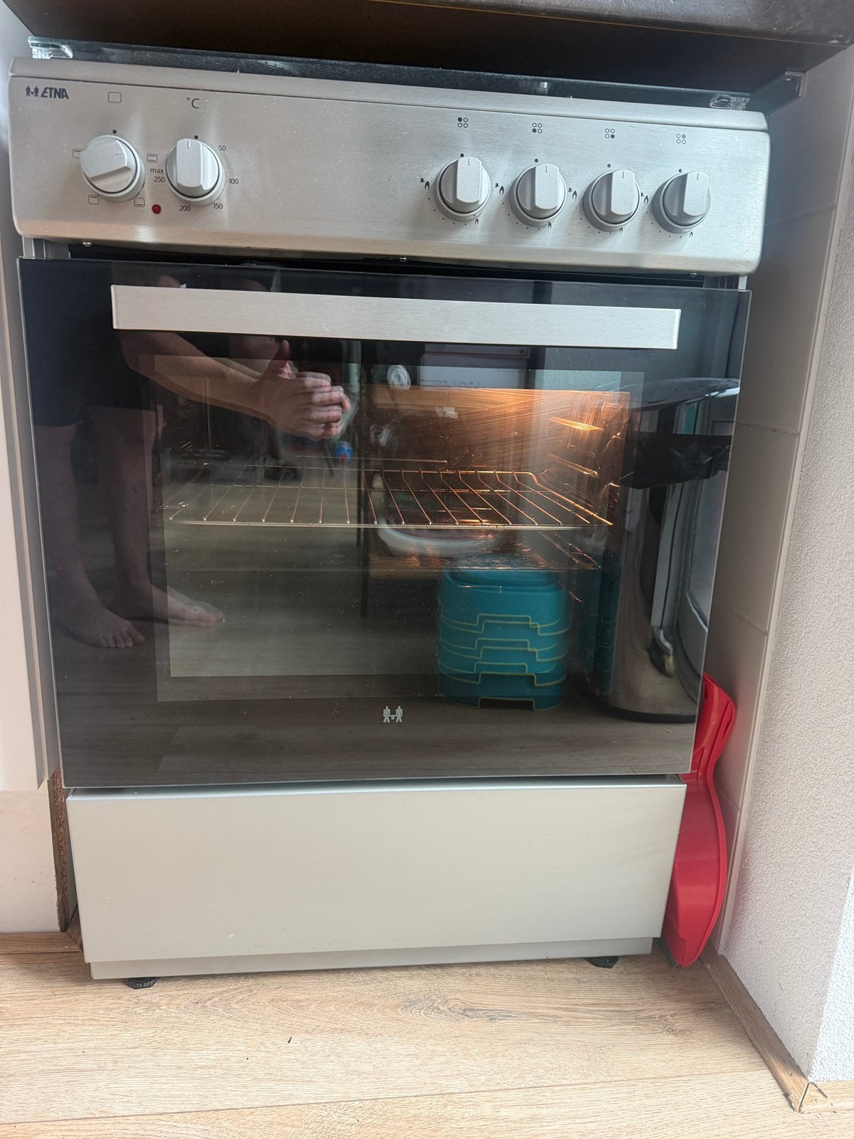 ETNA Gasfornuis / Oven (RVS, Model: FGV160RVS), Ophalen, 4 kookzones, Zo goed als nieuw, Gas