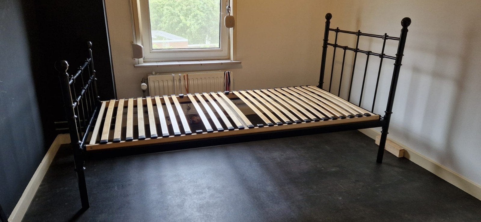 Zeer mooi spijlenbed spijlen bed ijzer, Ophalen, Gebruikt, 90 cm, Eenpersoons