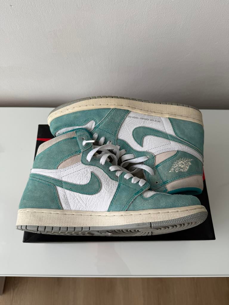 Jordan 1 Retro High Turbo Green | EU 42, Kleding | Heren, Ophalen of Verzenden, Zo goed als nieuw, Overige kleuren