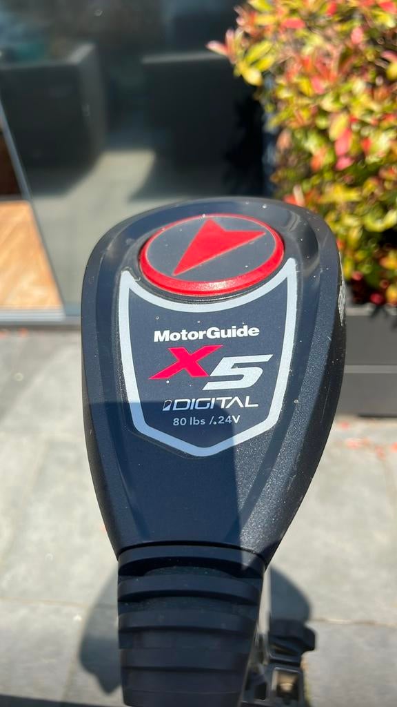 MotorGuide X5 Digital 80 lbs / 24V Boegmotor, Ophalen, Zo goed als nieuw