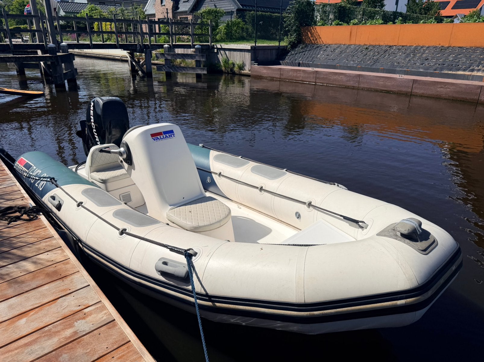 Valiant 450 Rib - 40PK Mercury EFI - Hypalon Incl. trailer!, Watersport en Boten, Rubberboten, Zo goed als nieuw, 40 pk, Mercury