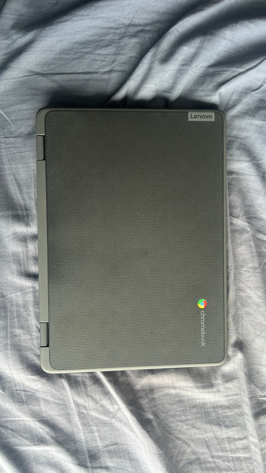 Mijn oude lenovo 300e Yoga school laptop, 14 inch, 4 GB of minder, Qwerty, Touchscreen