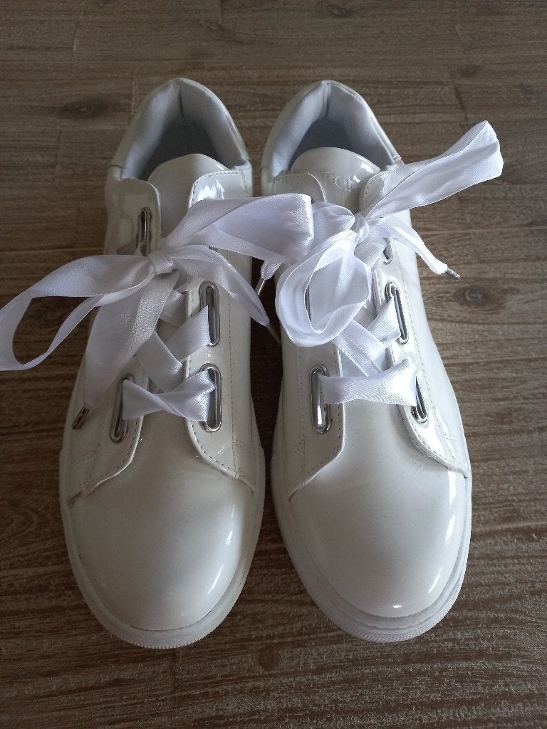 Nieuwe Fabs sneakers maat 41, Fabs, Wit, Nieuw, Ophalen of Verzenden