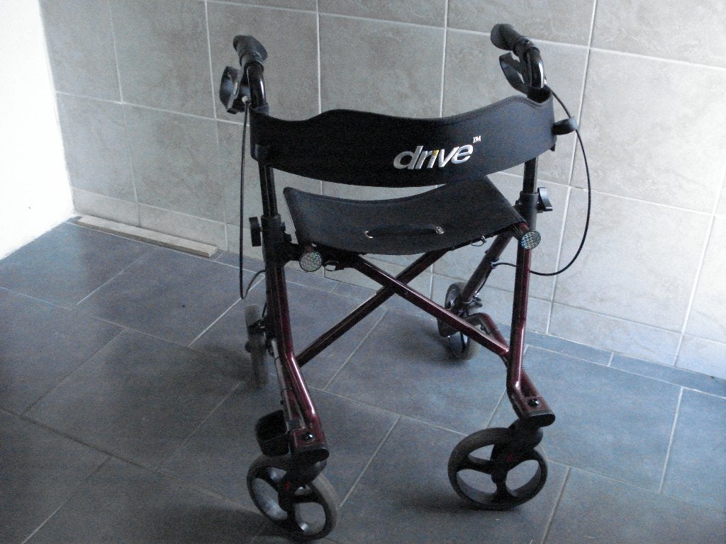 rollator zgan, Ophalen, Opvouwbaar, Zo goed als nieuw