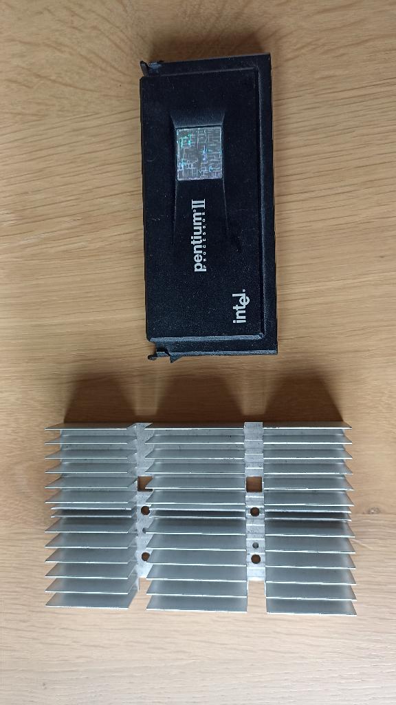 Intel Pentium II 350 MHz SL2U3 processor, Verzenden, Gebruikt, Minder dan 2 Ghz