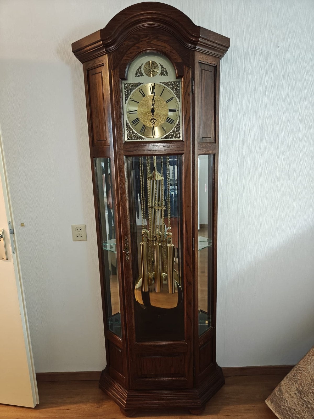 Tempus Fugit klok, Ophalen
