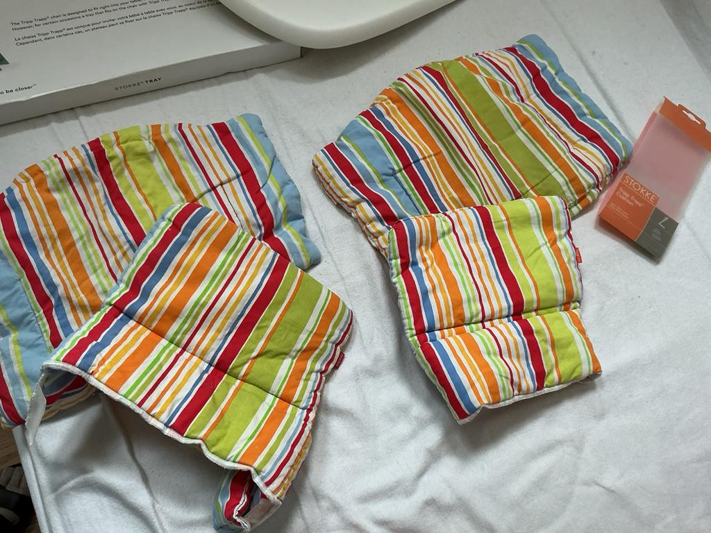 Kussens, rugleuning en houten beugel voor Stokke, Kinderen en Baby's, Kinderstoelen, Ophalen of Verzenden, Zo goed als nieuw, Meegroeistoel