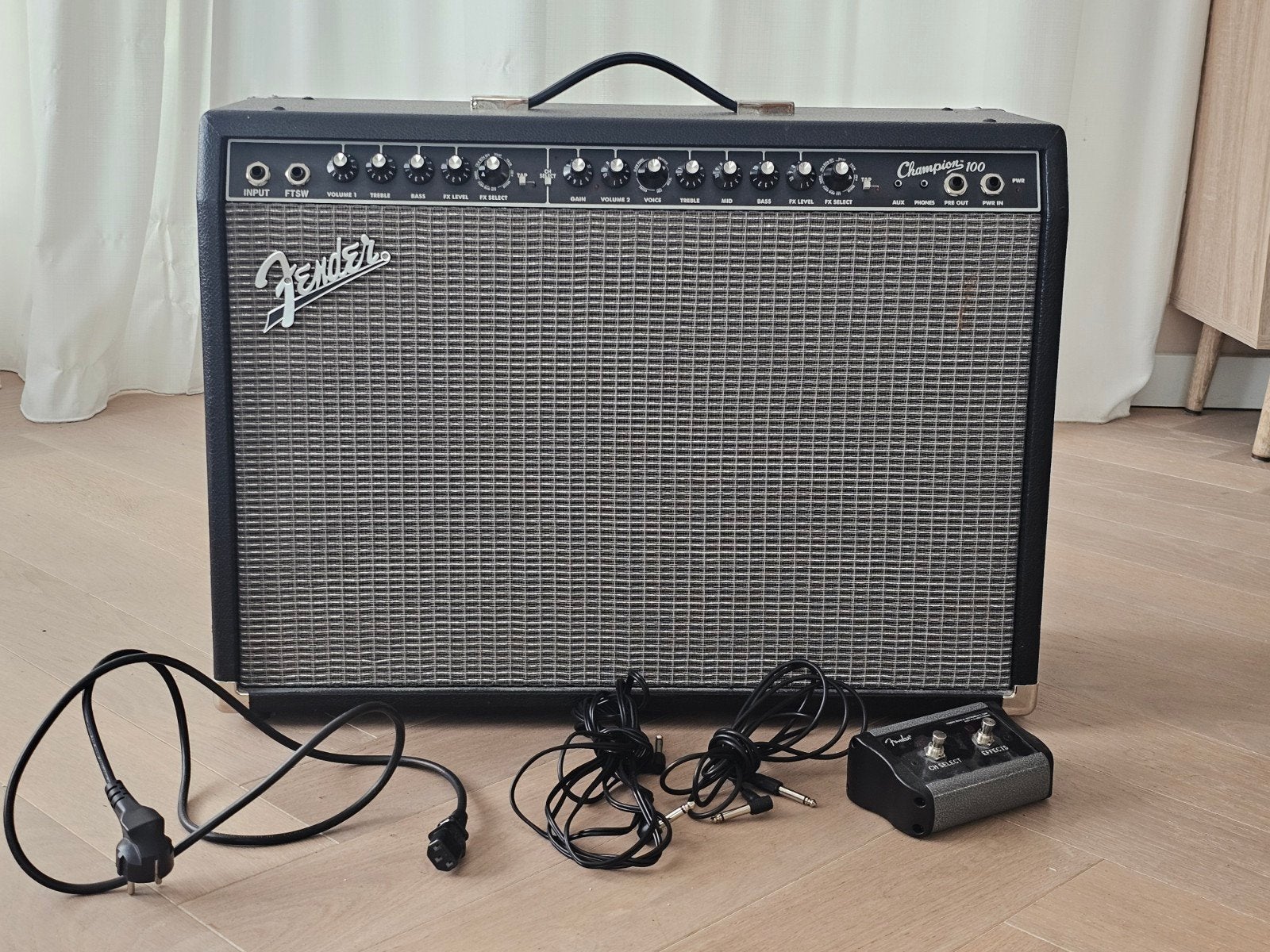 Fender Champion 100 gitaarversterker, Ophalen of Verzenden, Zo goed als nieuw, Gitaar, 100 watt of meer