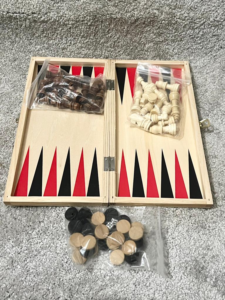 Schaak-, Backgammon- en Damspel in één, Een of twee spelers, Ophalen of Verzenden, Zo goed als nieuw, Reisspel