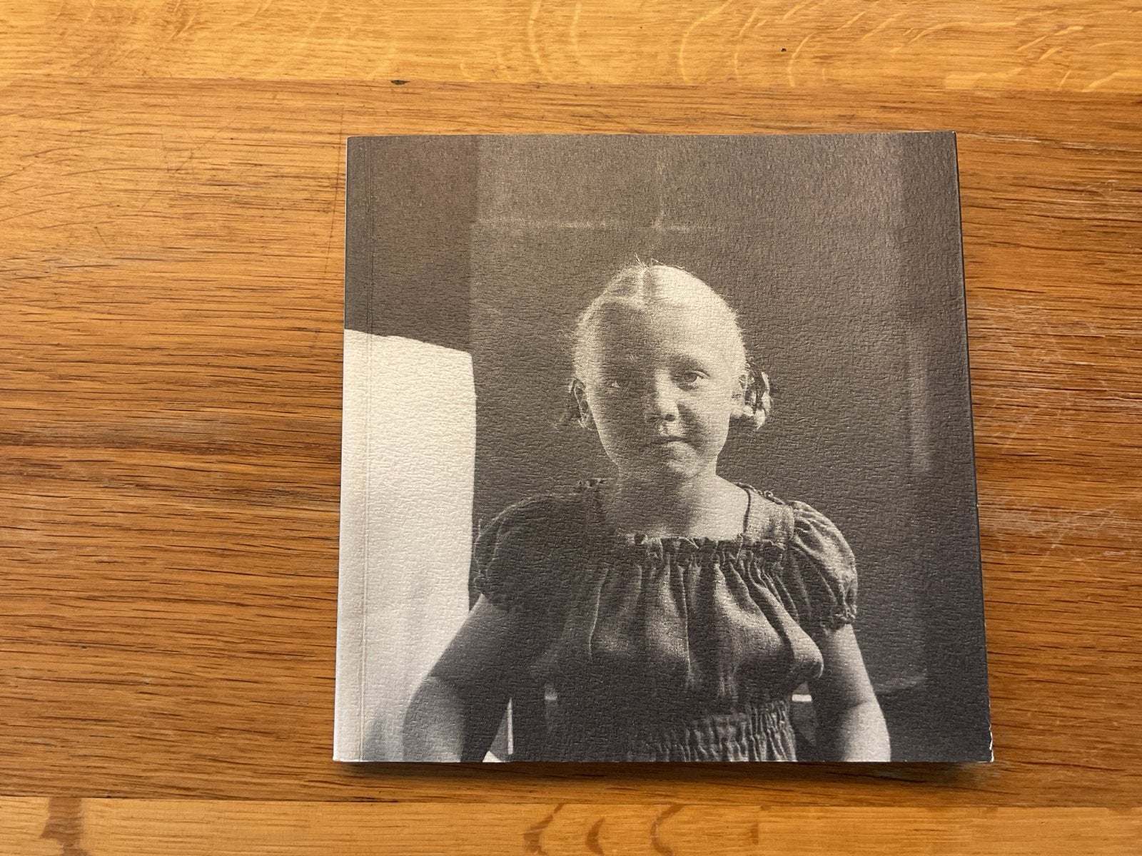 Keep Still - Fotoboek van Eric Min, Ophalen of Verzenden, Zo goed als nieuw, Fotografie algemeen