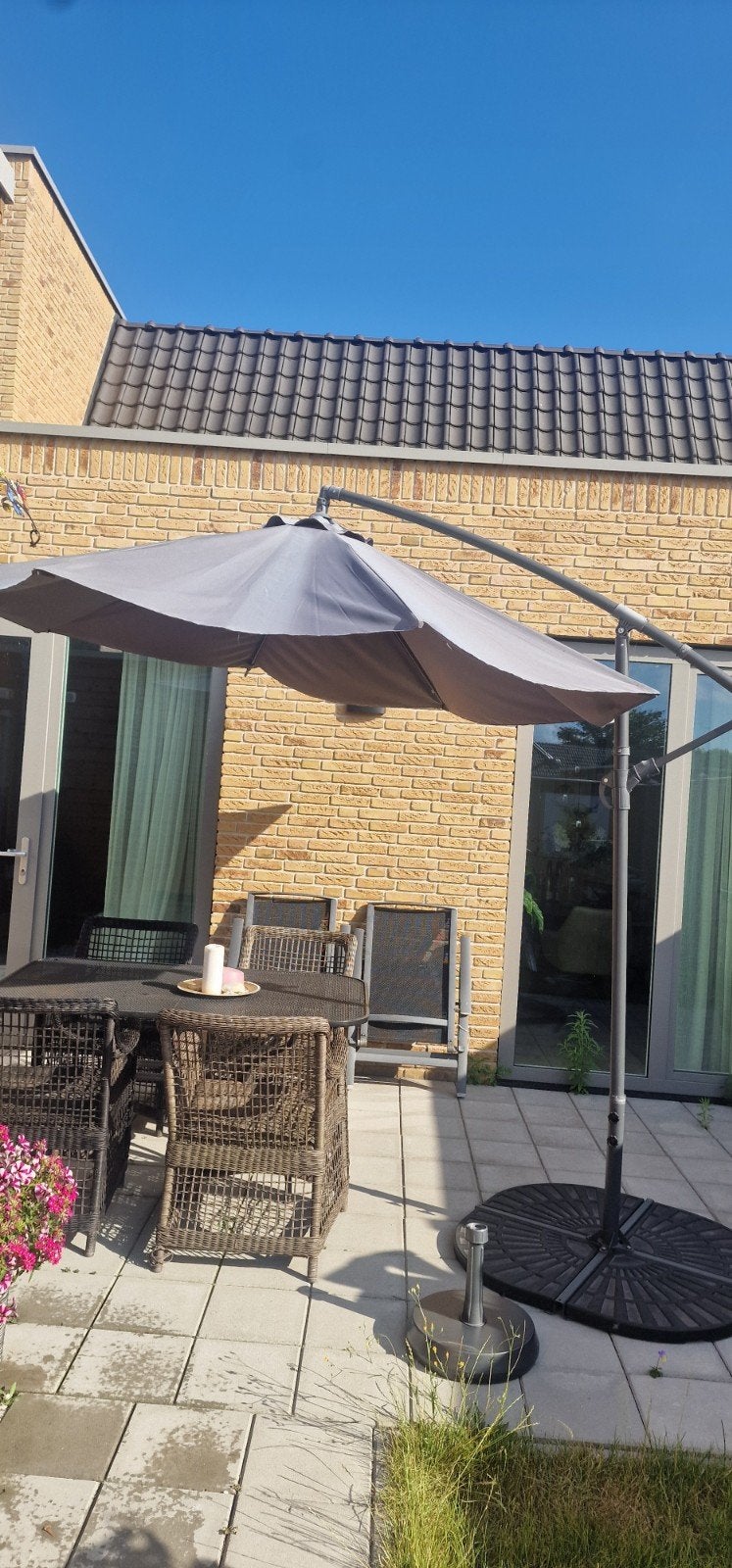 Zweefparasol met voet - Garden Impressions, Tuin en Terras, Ophalen, Gebruikt, Zweefparasol