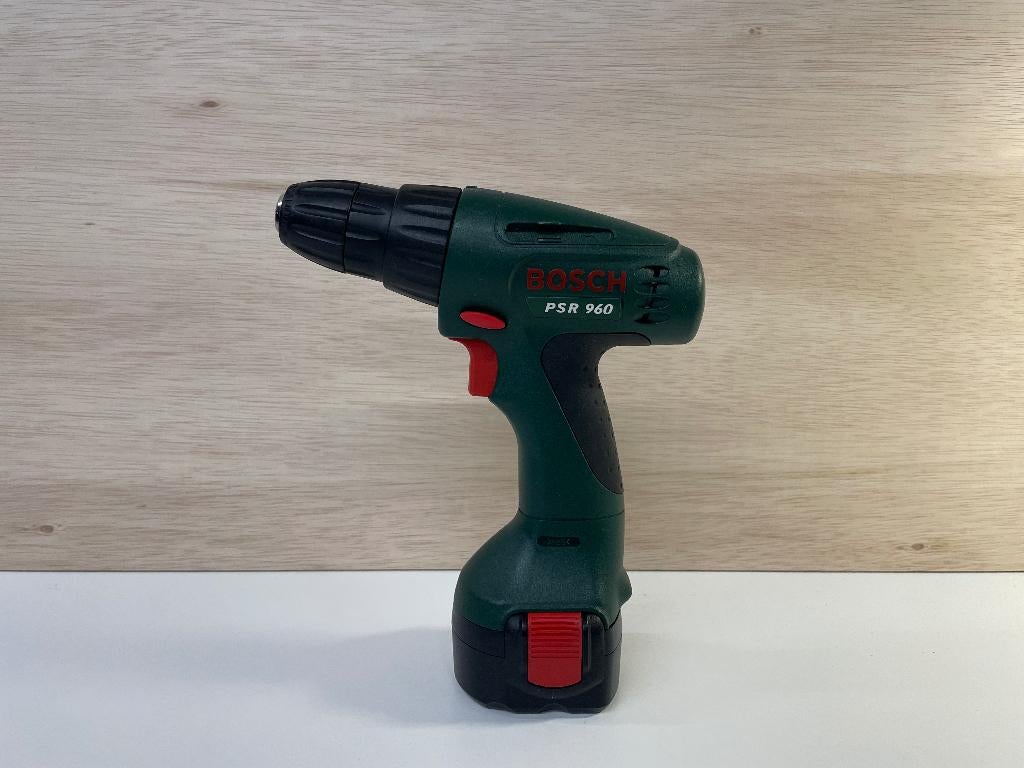 Schroefmachine Bosch PSR 960, Ophalen of Verzenden, Gebruikt, Minder dan 400 watt, Boor- en Schroefmachine
