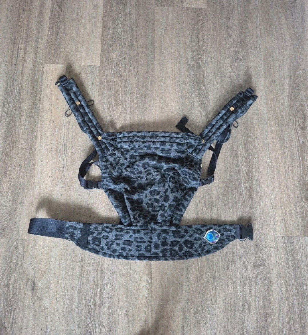 Artipoppe draagzak leopard print, Buik of Rug, Zo goed als nieuw, Draagzak, Ophalen
