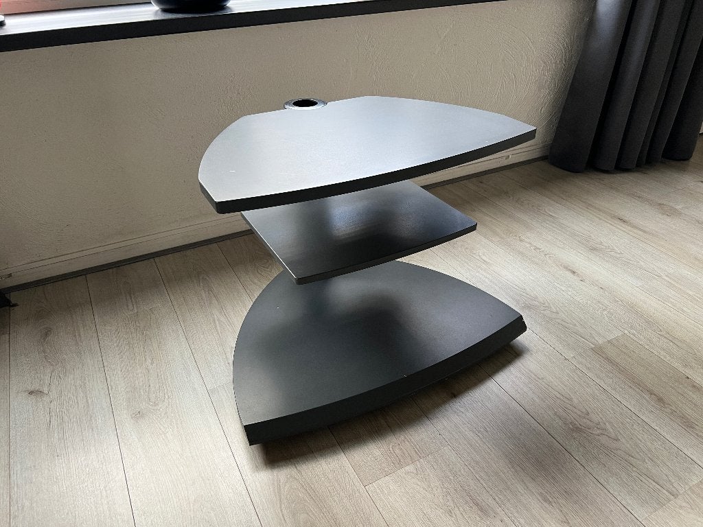 Nette TV meubel met kabelkanaal, Ophalen, Overige materialen, Gebruikt, 50 tot 100 cm