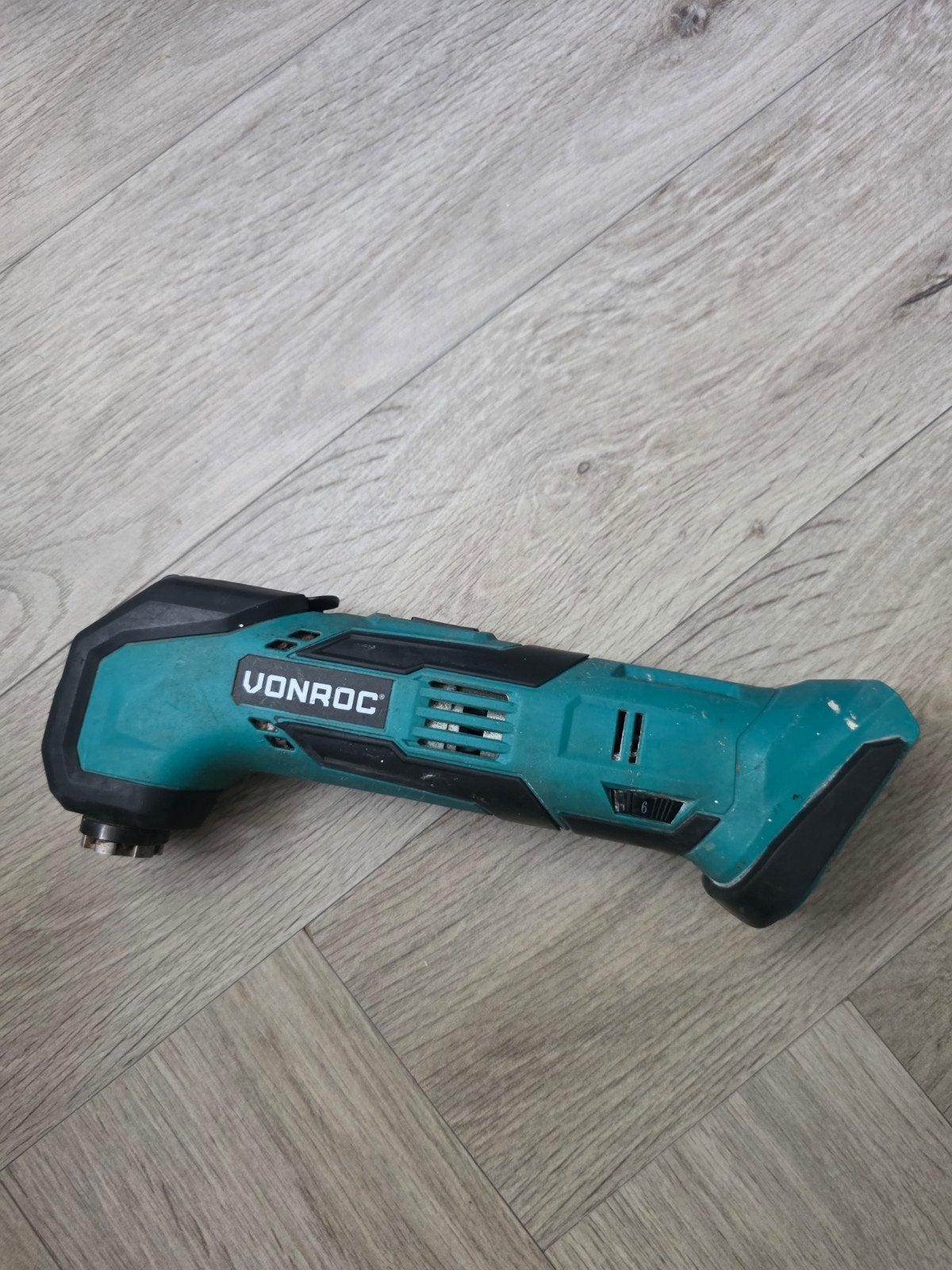 Vonroc, Ophalen of Verzenden, Minder dan 700 watt, Haakse handslijpmachine